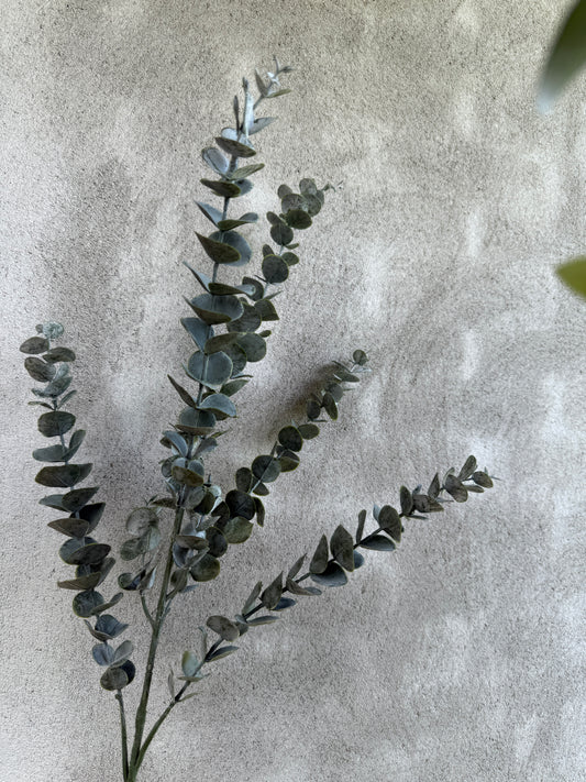 Künstlicher Eukalyptuszweig – 88 cm.