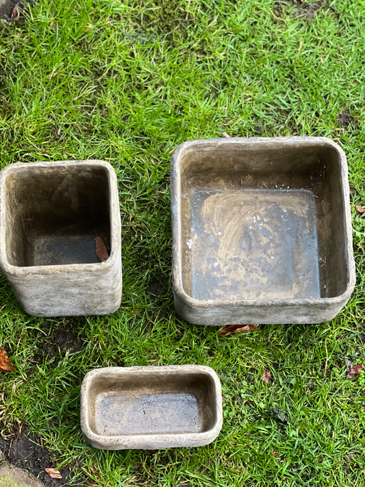 Concrete pots