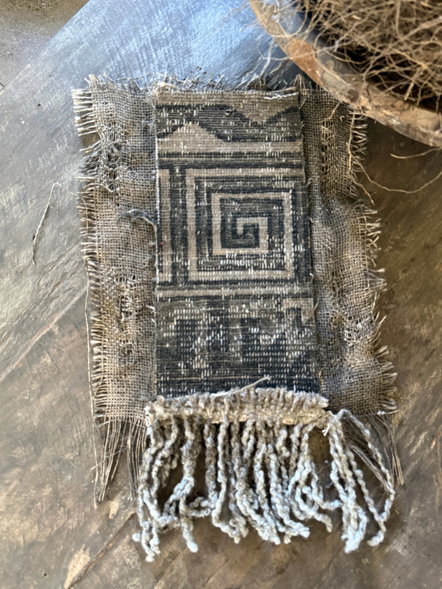 Granny's blanket, made by San7 (LH09)