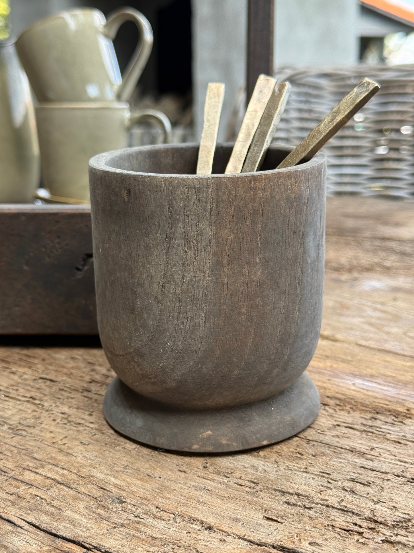 Kadek Wooden Pot – Luksa