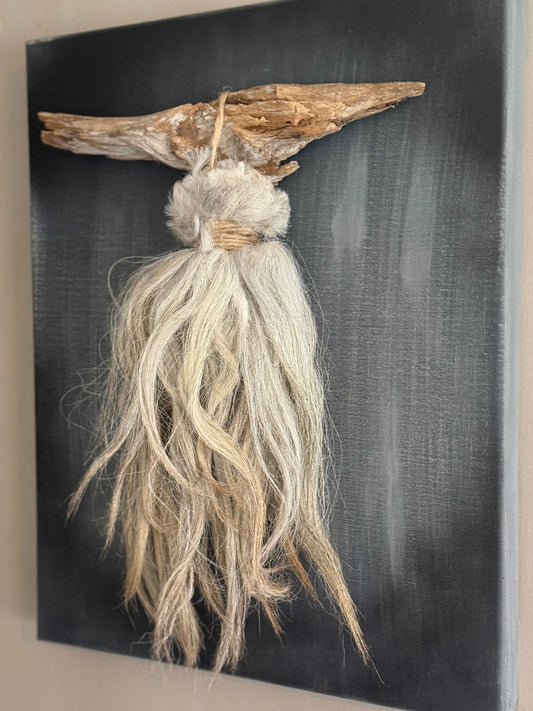 Wandpaneel mit Schaffell-Quaste (LH3)