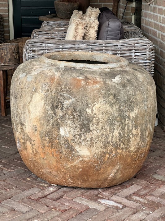 Old Round Water Pot
