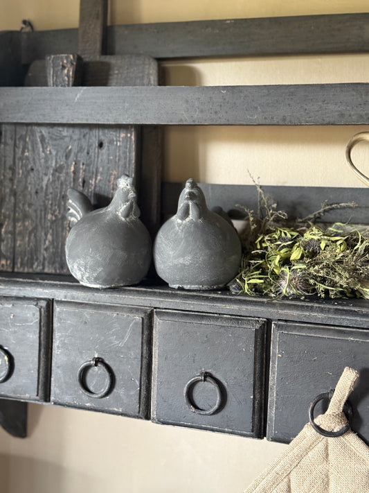 Set of chicken and rooster, Gray, Available in 2 sizes.