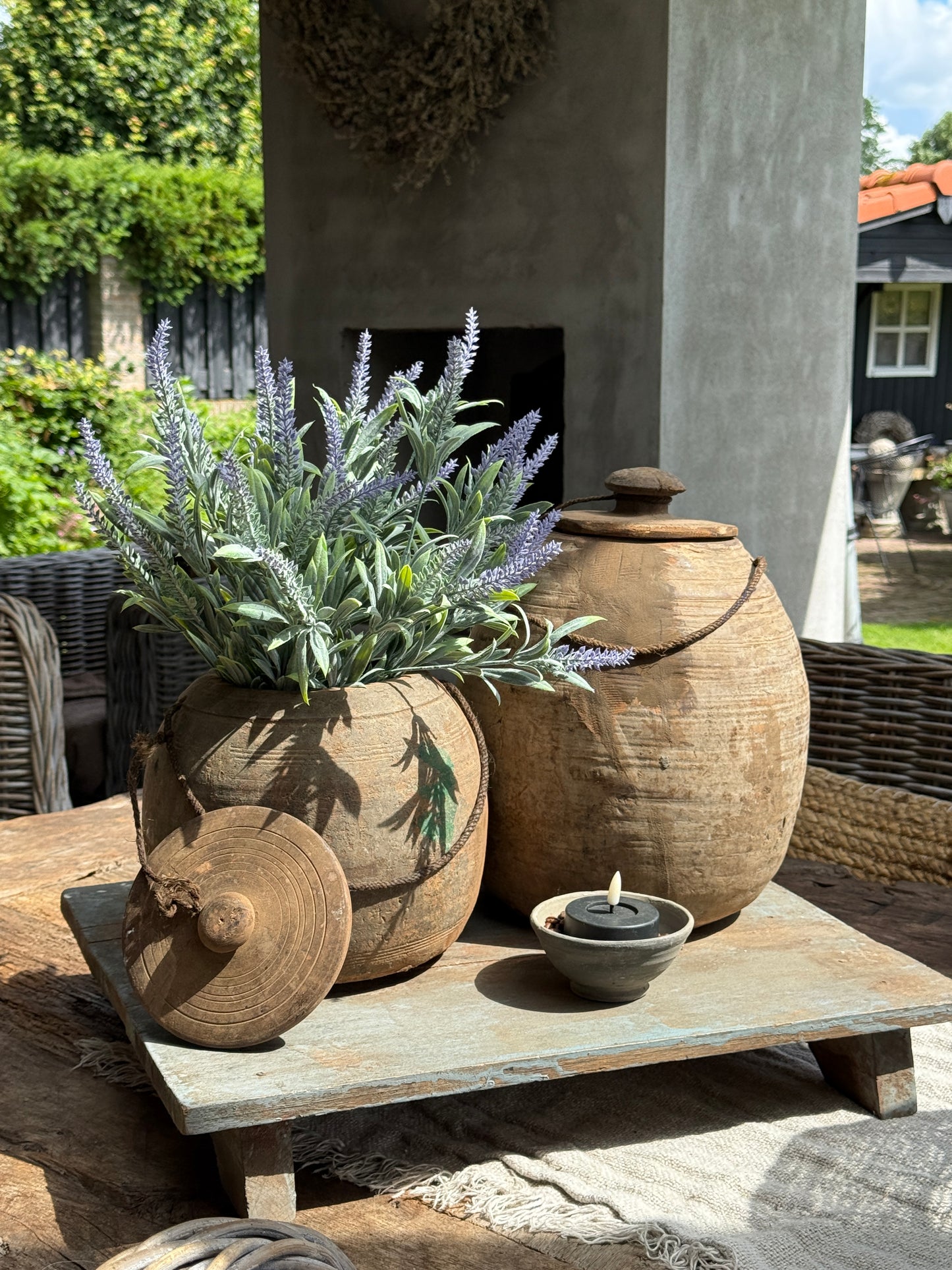 Oude Nepalese Houten Pot met Deksel (LH09)
