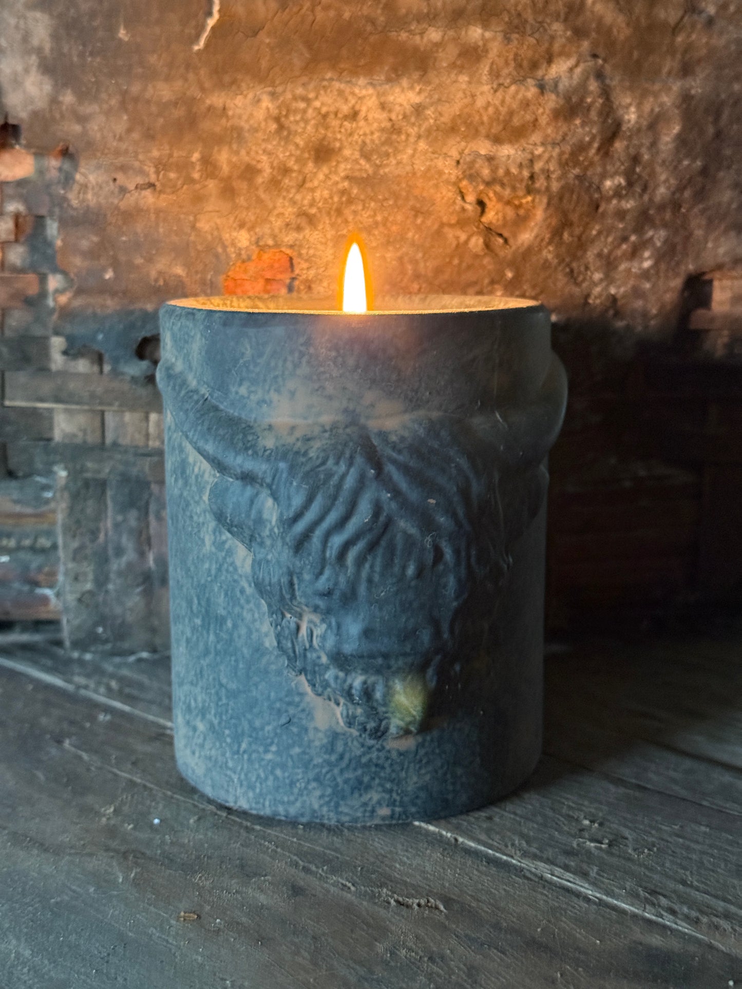 Buffalo Tealight Holder – Earthenware | Available in S & M