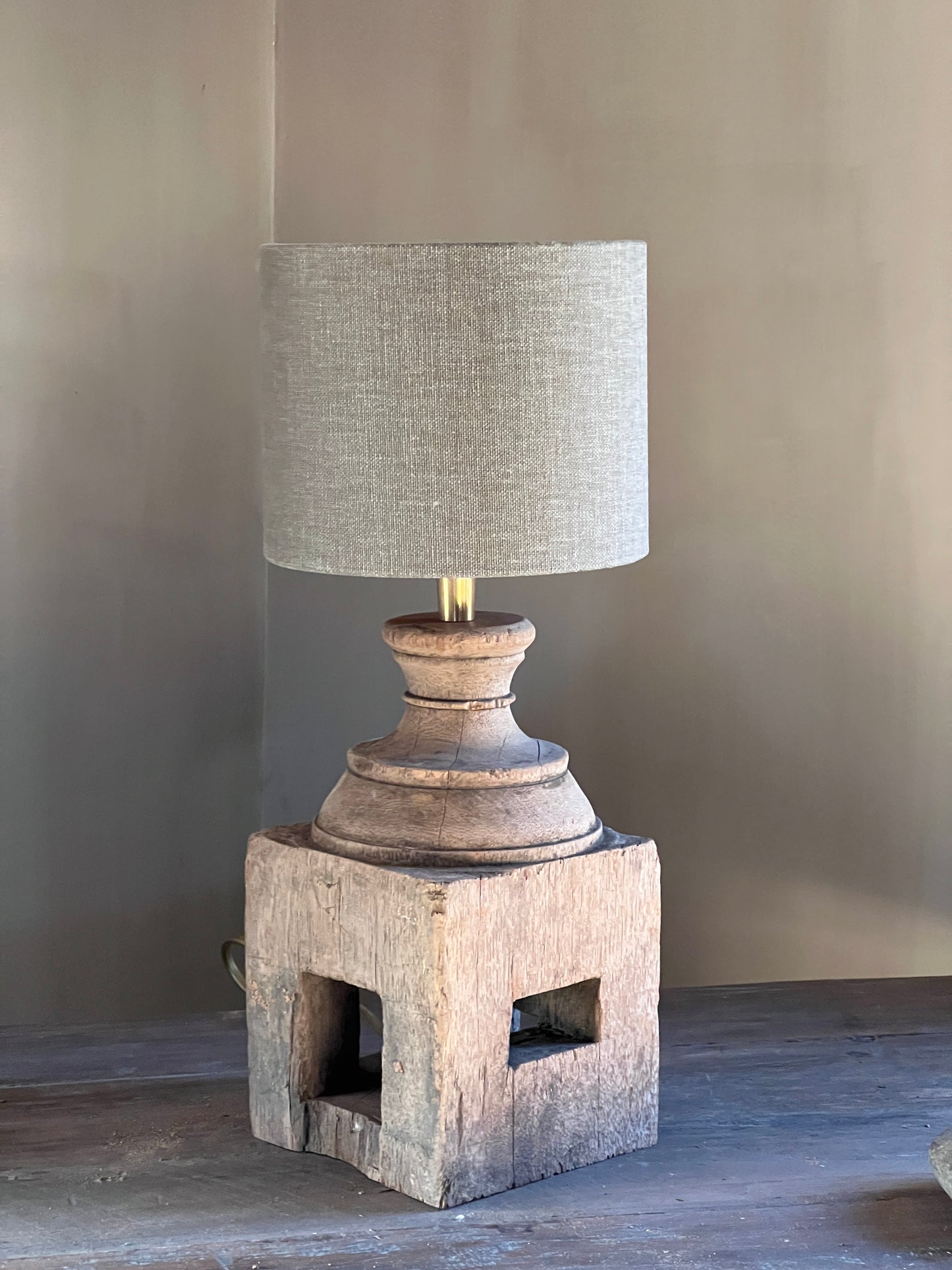 Table lamp old stair baluster, Aura Peeperkorn (no.2)