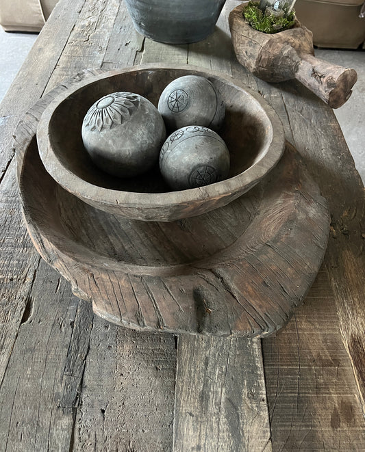 Convex bowl, Aura Peeperkorn