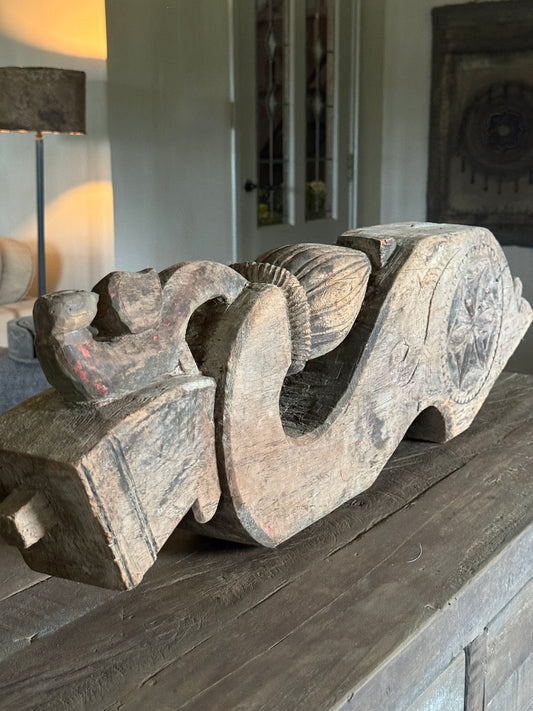 Oud antiek Indiaas ornament – hout- Trapa Living