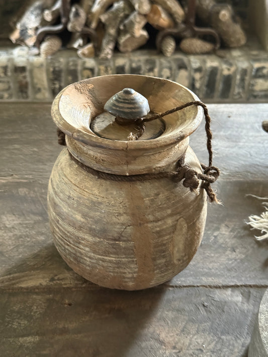 Old Nepalese Pot with Lid (A1)