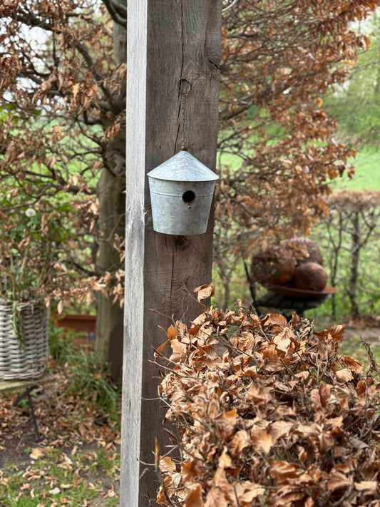 Metal Birdhouse – Half Round