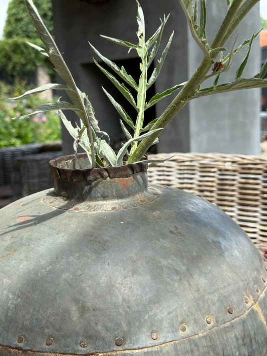 Oude Nagouri pot uit India
