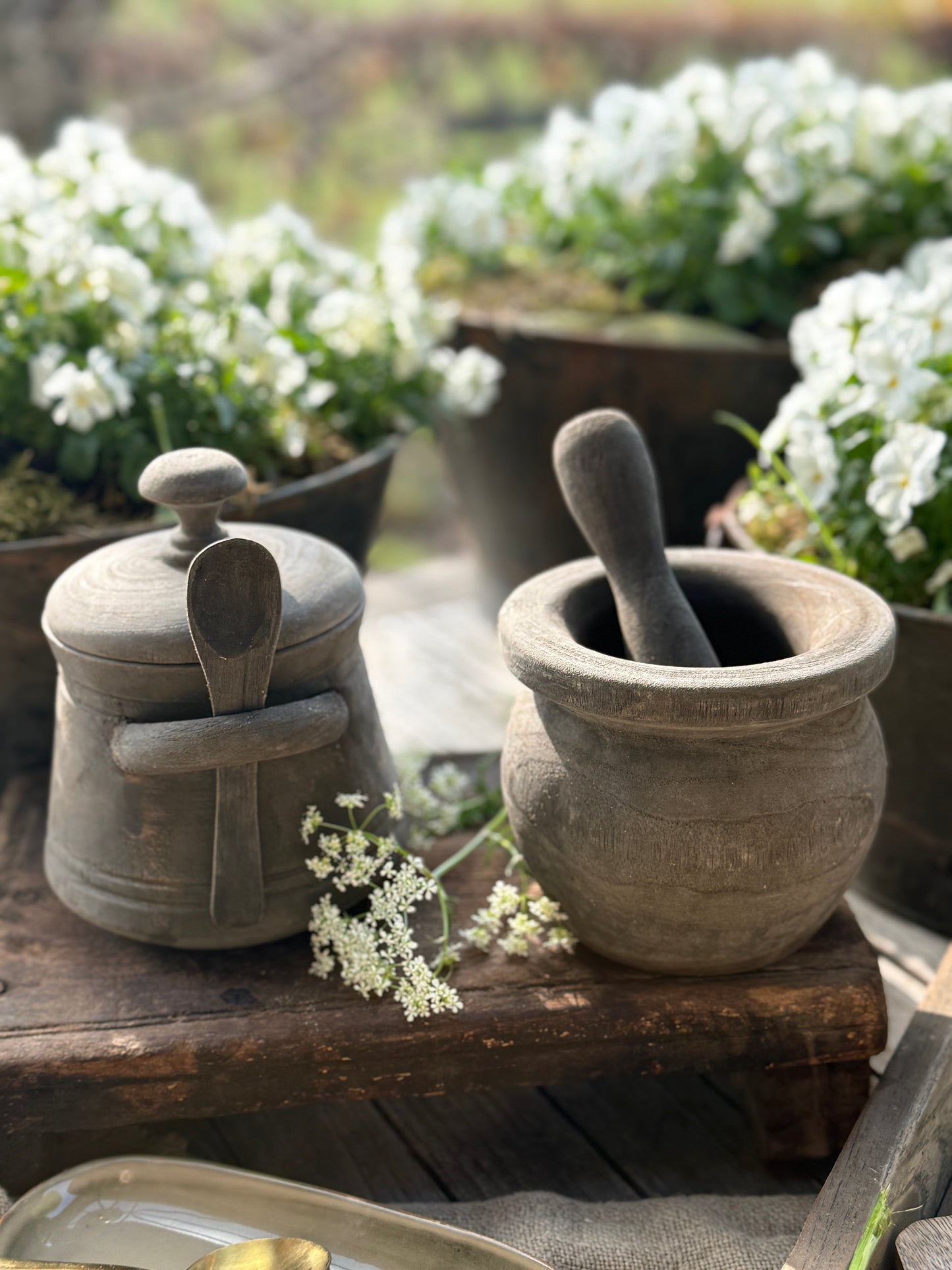 Wooden Mortar and Pestle – Aura Peeperkorn