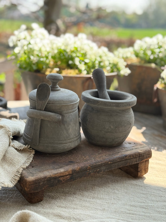 Wooden Mortar and Pestle – Aura Peeperkorn