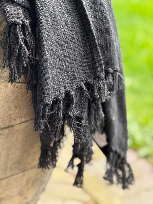 Cotton Plaid with Fringe – Black – 130x160 cm