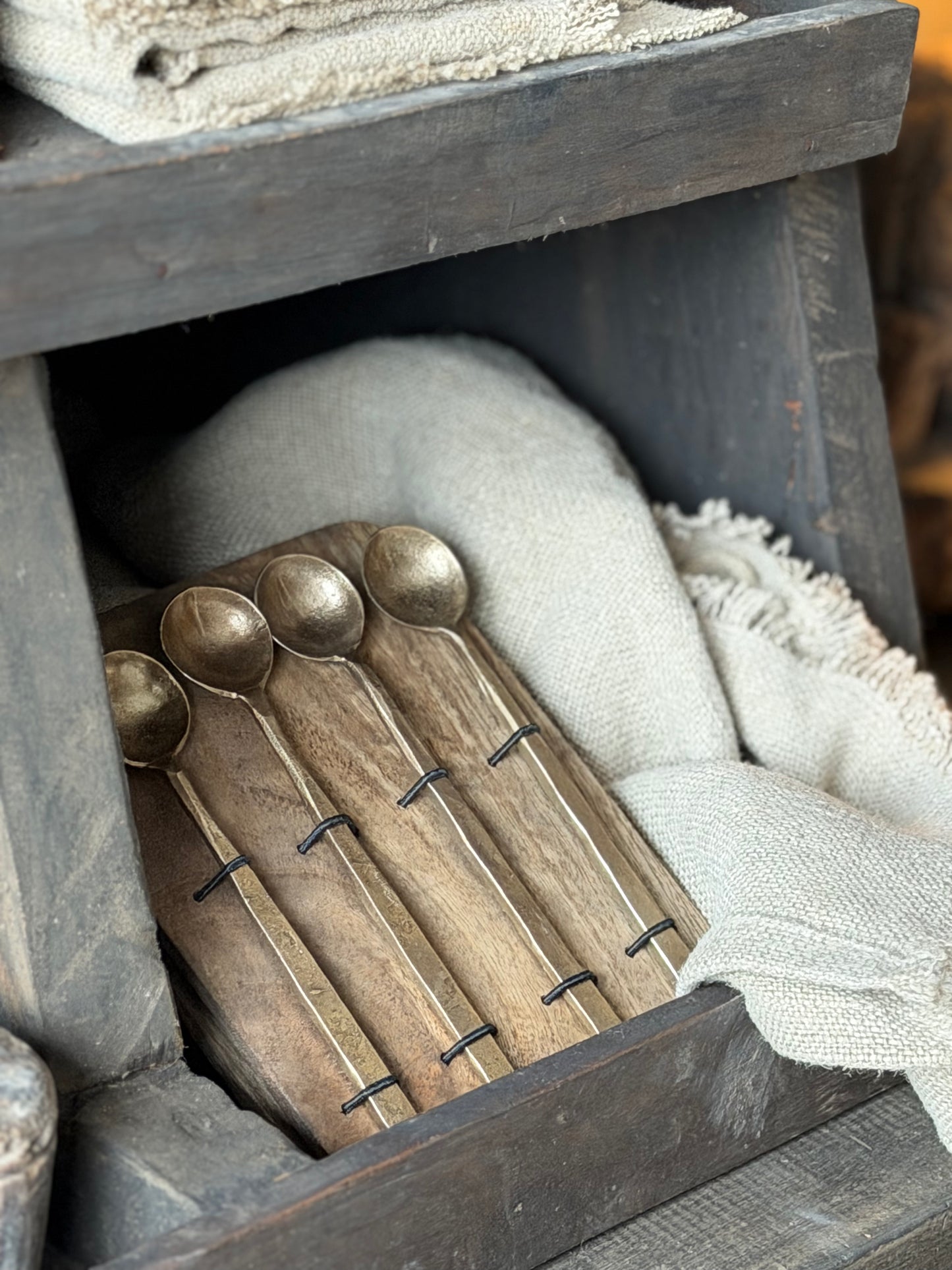 Lepelset – 4 stuks,| Aura Peeperkorn