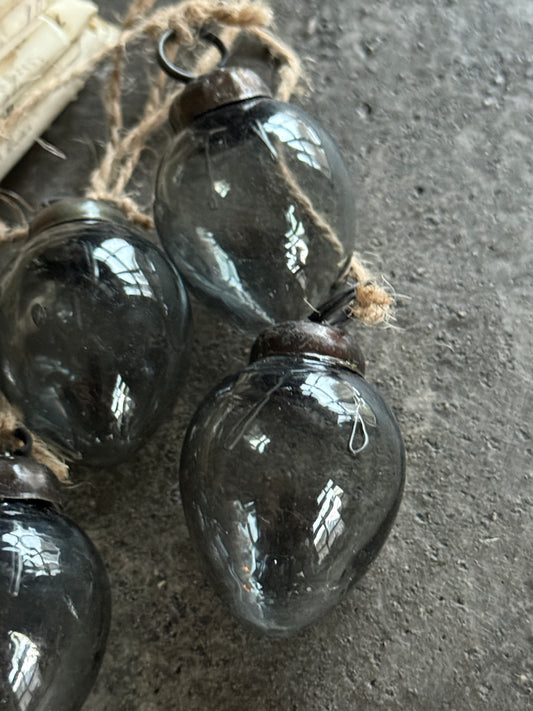 Bunch of glass eggs Smoke
