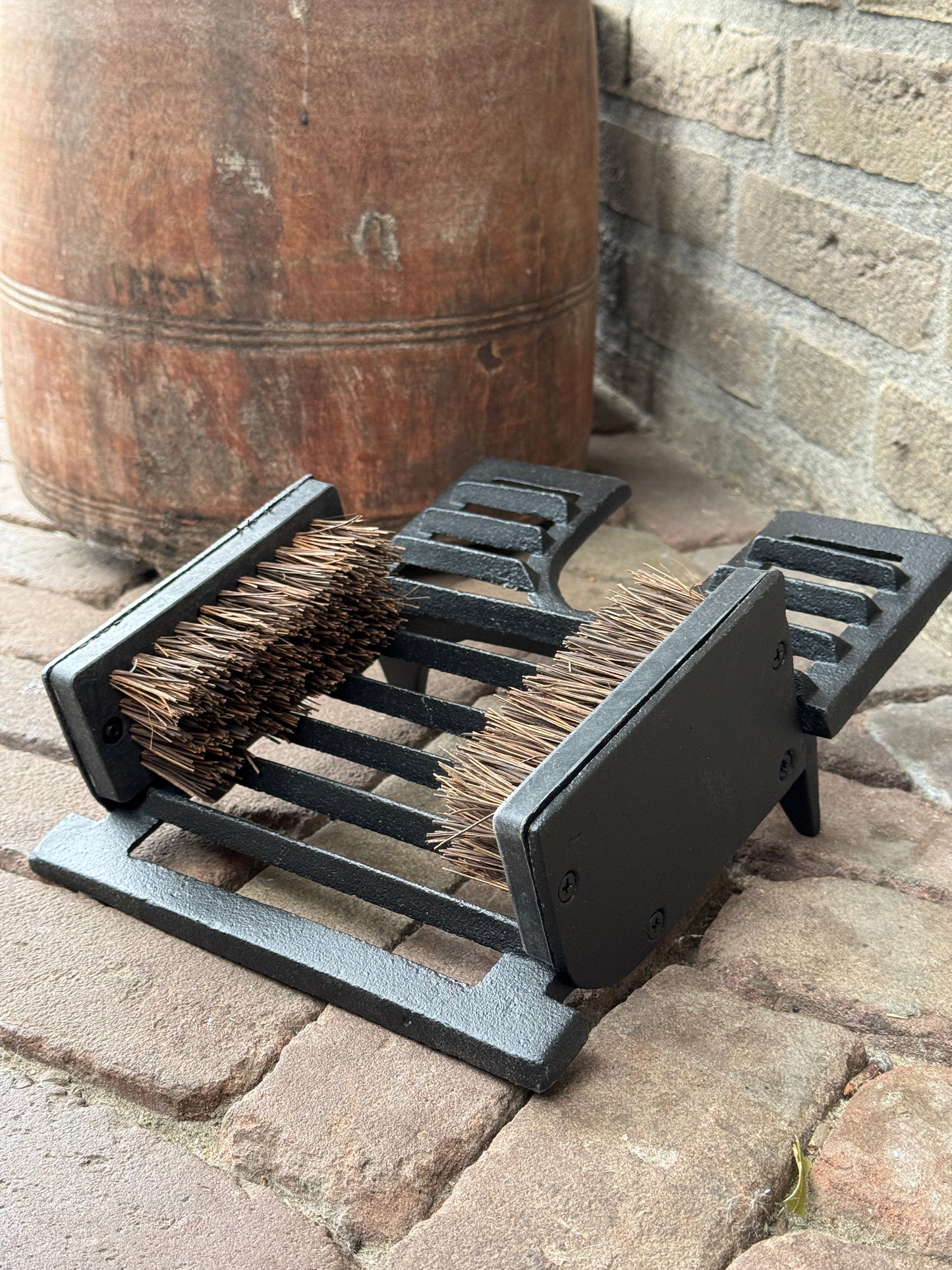 Cast Iron Boot Jack with Brushes