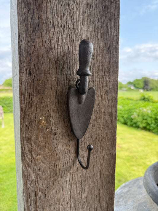 Wrought Iron Garden Hook "Shovel"