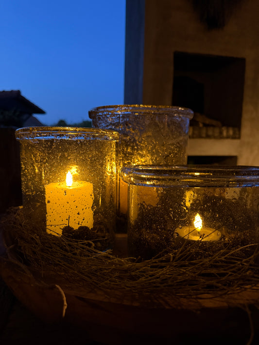 Aura Peeperkorn lantern. Available in XS/S/M/L/XL/XXL