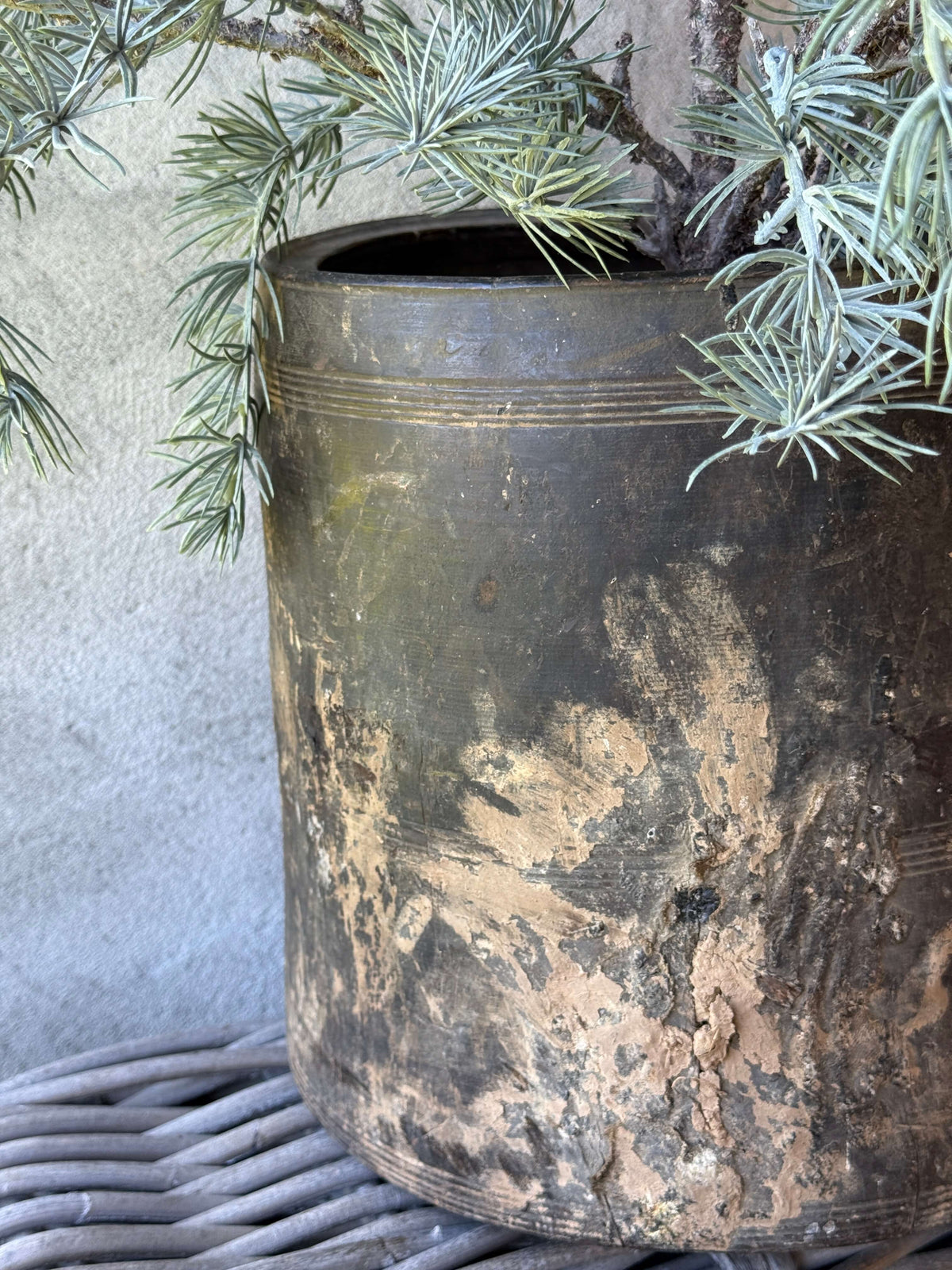 Oude Nepalese Pot