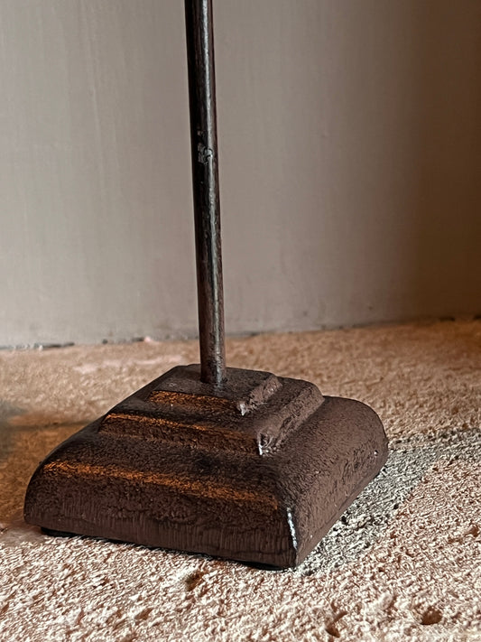 Wrought Iron Clip Note/Photo Clip on Stand, Brown