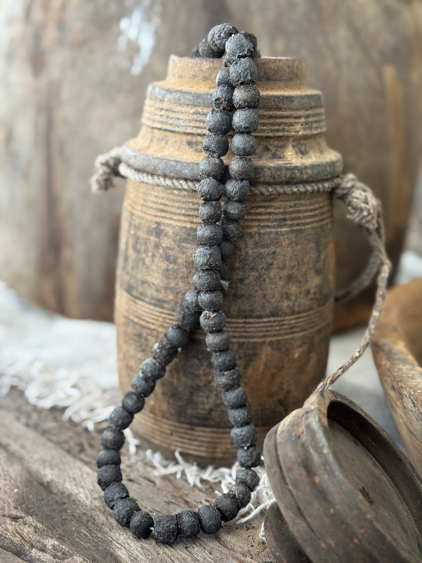Wooden Bead Necklace – Mixed Dark Gray/Black