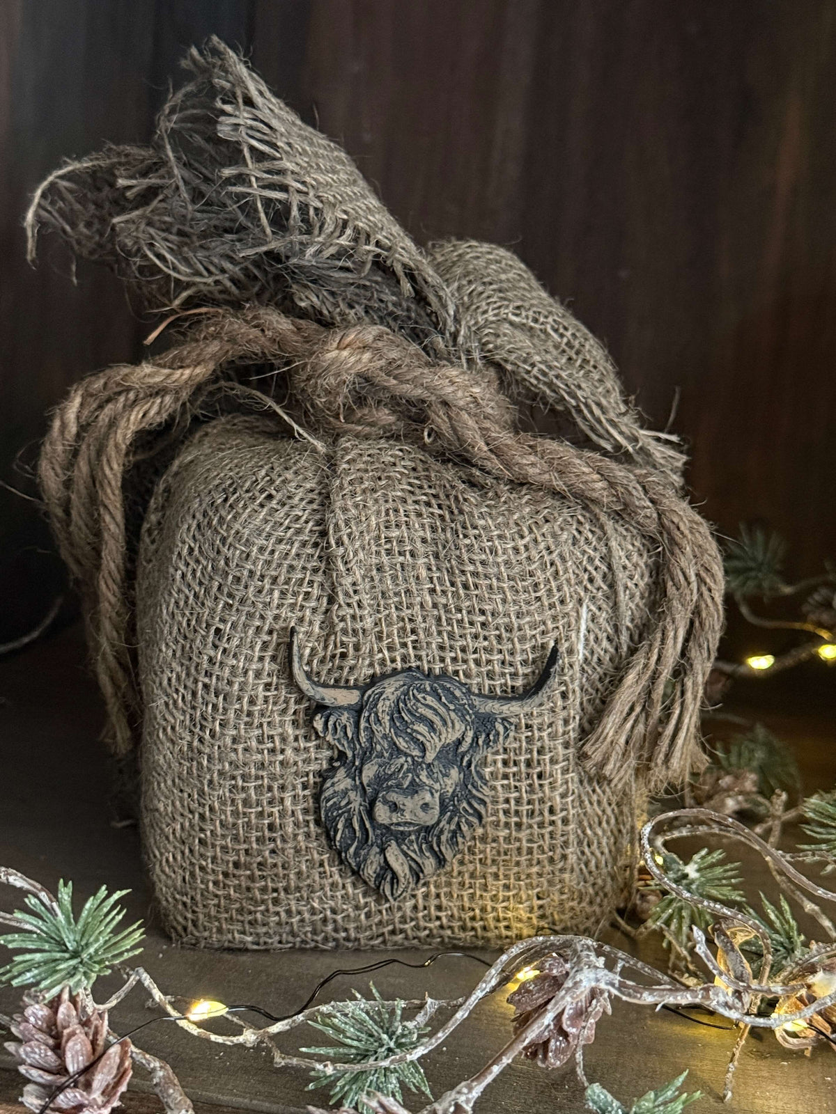Jute gift bag Highland cow - San7