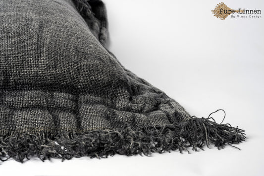 Decorative cushion Ruth stonewash 70x70 cm.