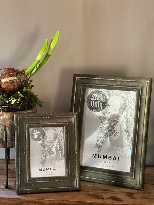 Photo frame Be-Uniq, available in M and L