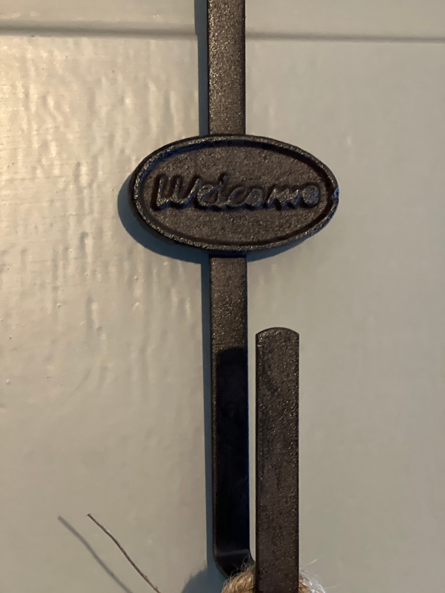Door wreath hanger "Welcome"