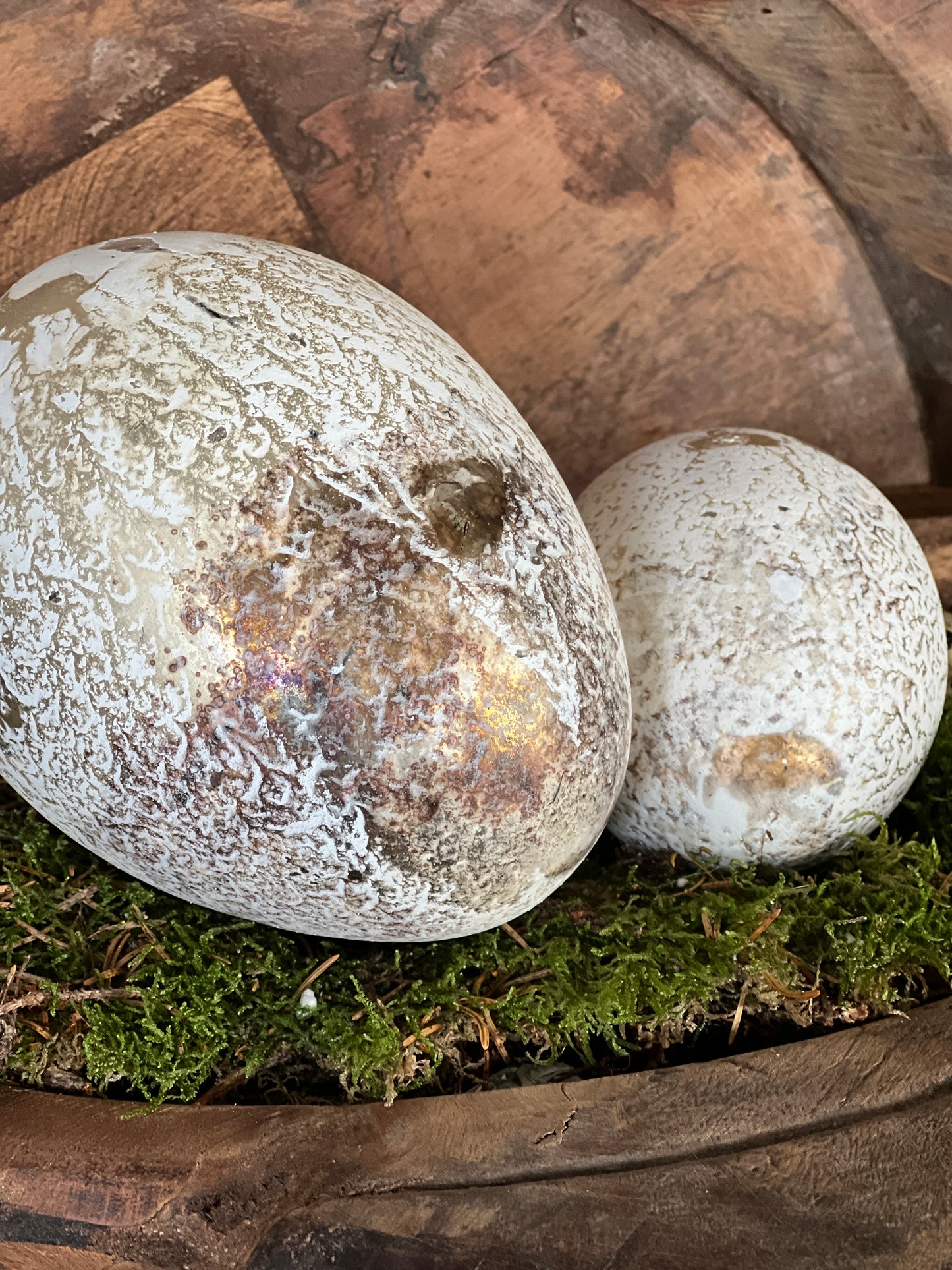 Egg broken white / gold shiny, Available in M and L