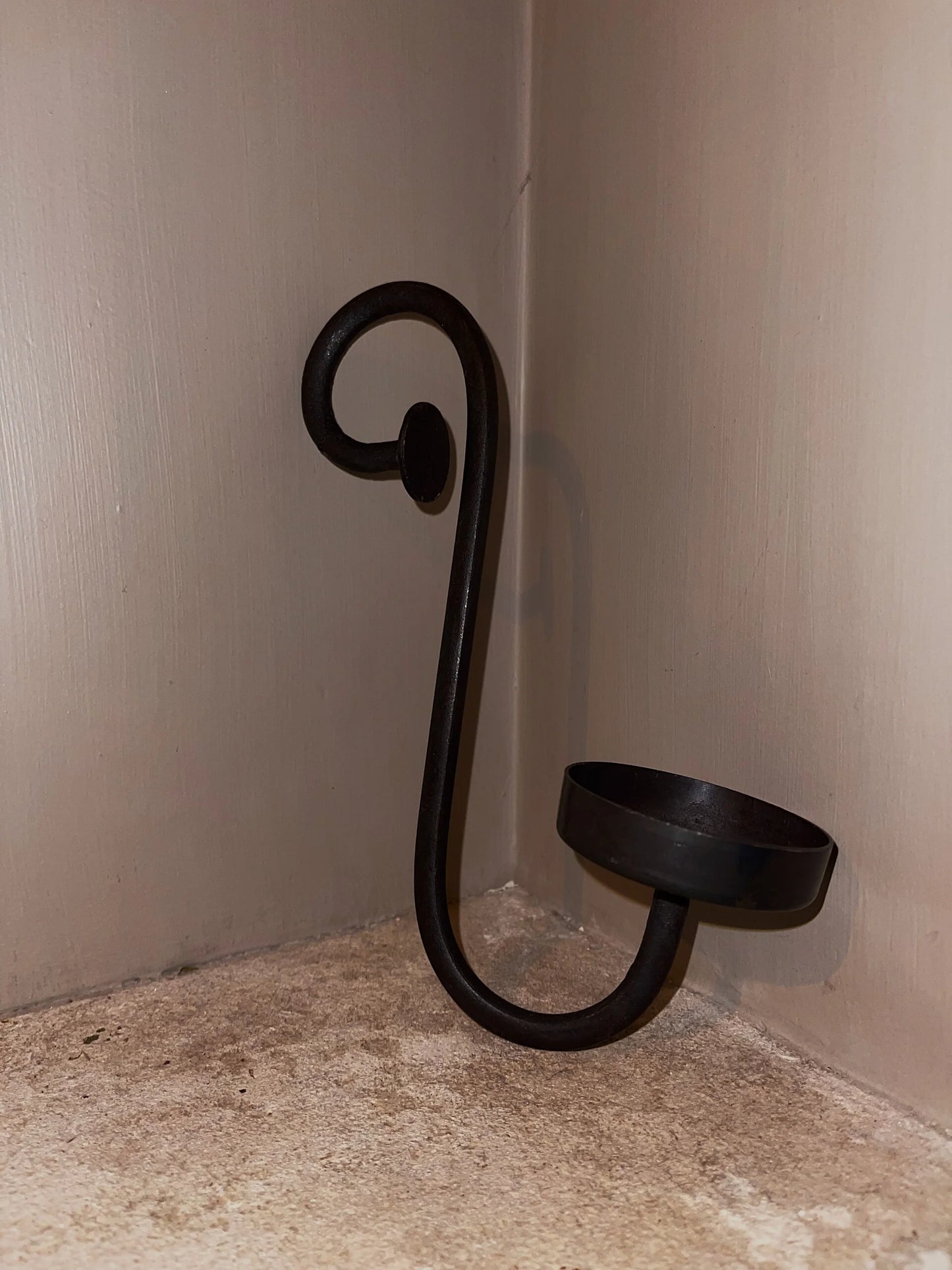 Tealight holder, tealight light 6 cm. Length 20 cm.