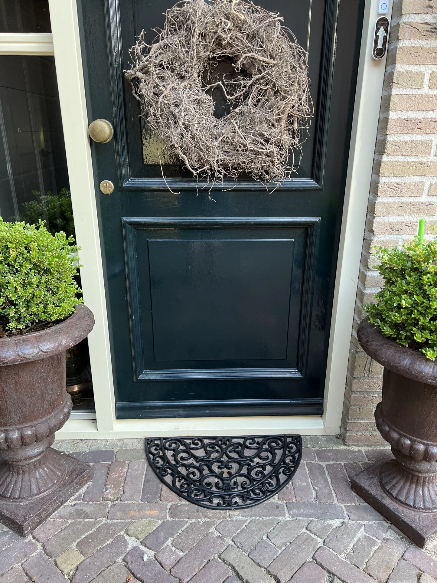 Half round rubber doormat