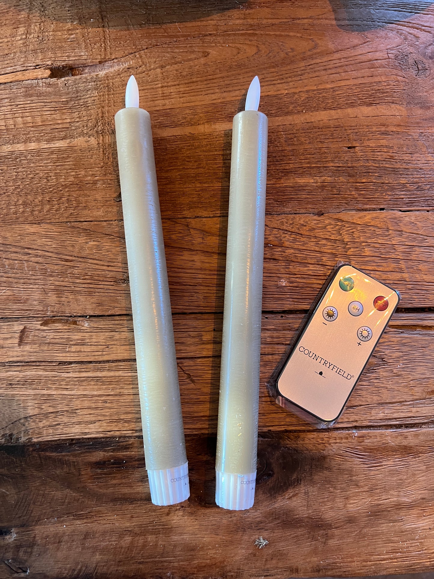 Dinner candle LED 24 cm Taupe Countryfield. Set 2 pieces incl. remote control