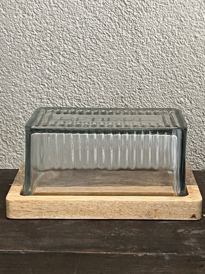 Butter dish