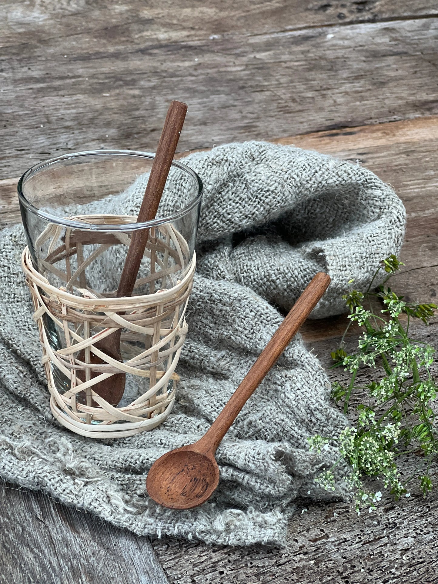 Wooden tea spoons