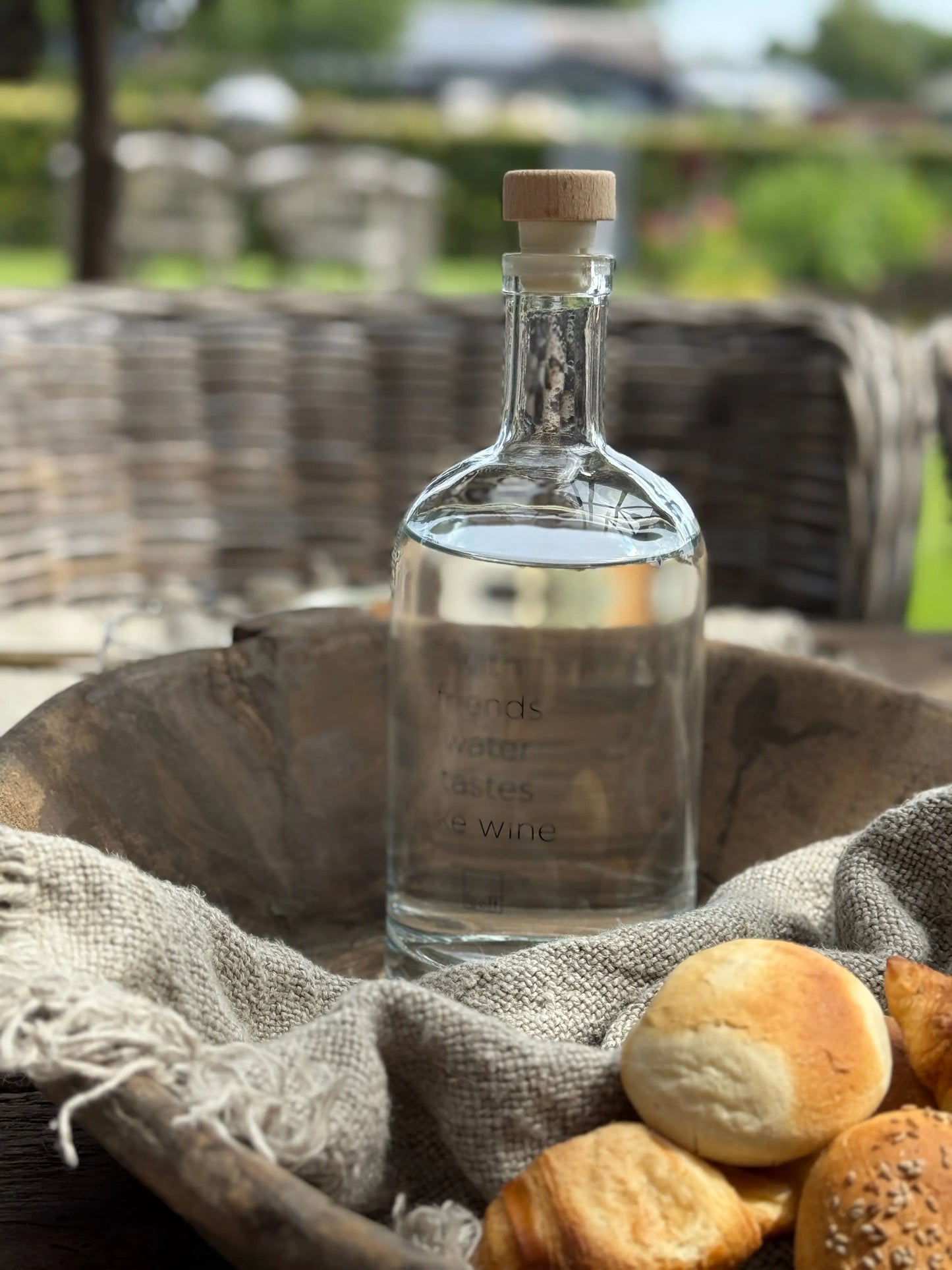 Glaswasserflasche mit verschließbarem Korken – 1 Liter