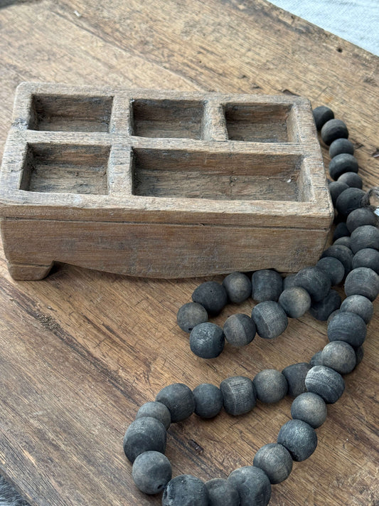 Oud houten tabaksschaaltje uit India