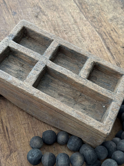 Oud houten tabaksschaaltje uit India