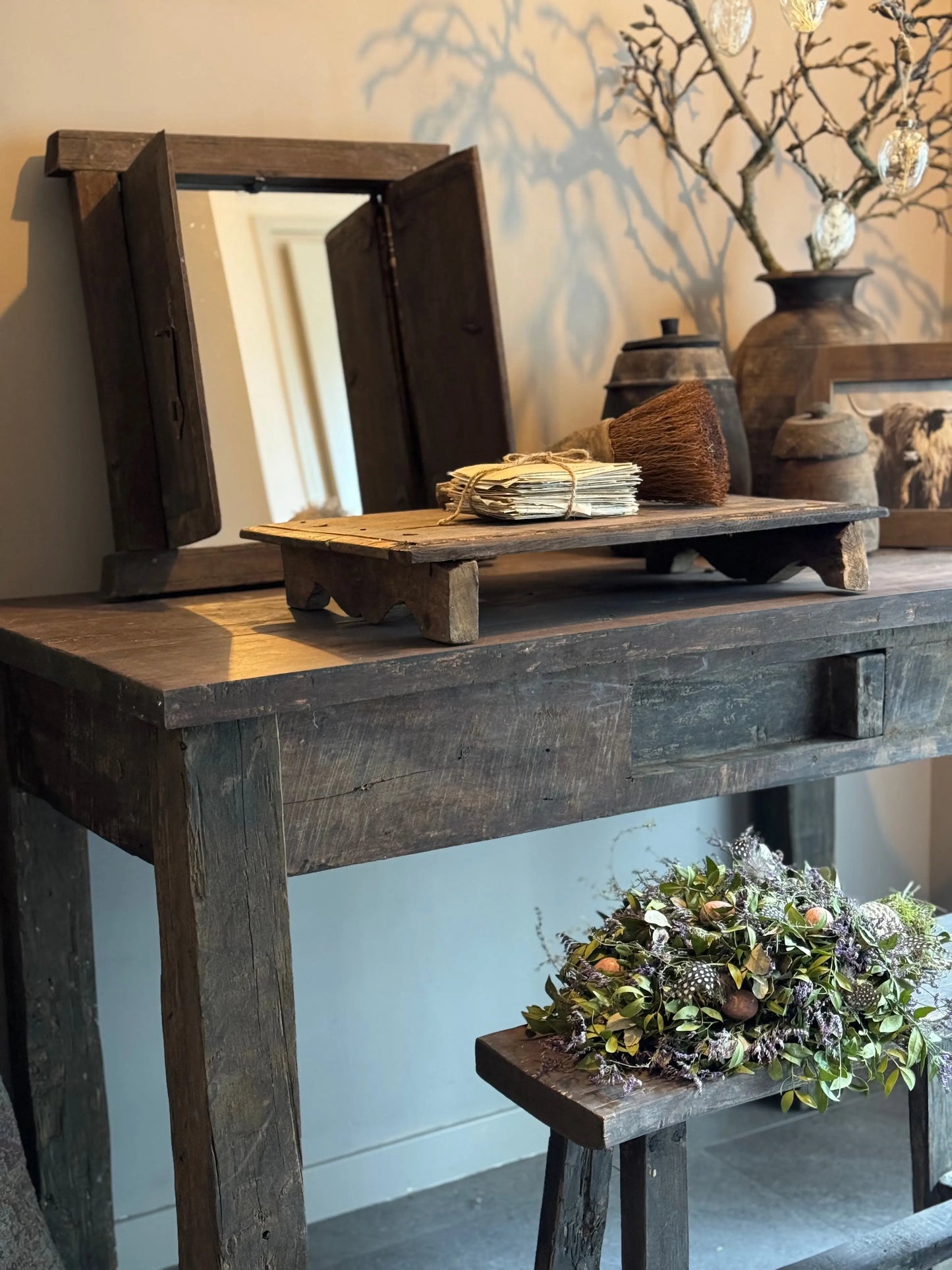 Writing table, Aura Peeperkorn 120 cm.