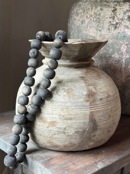 Oude Bolle Nepalese Pot- (LH36)