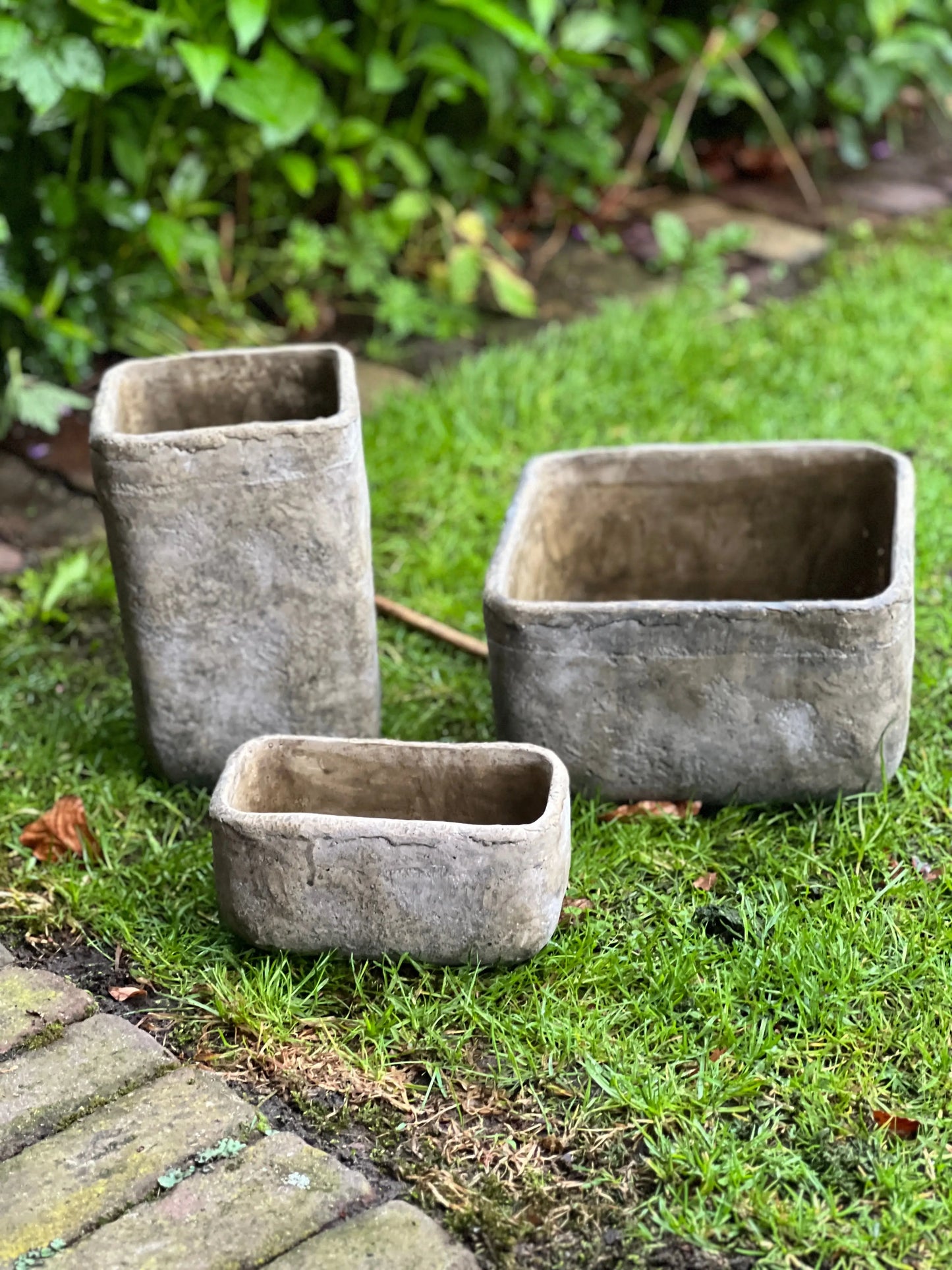 Concrete pots