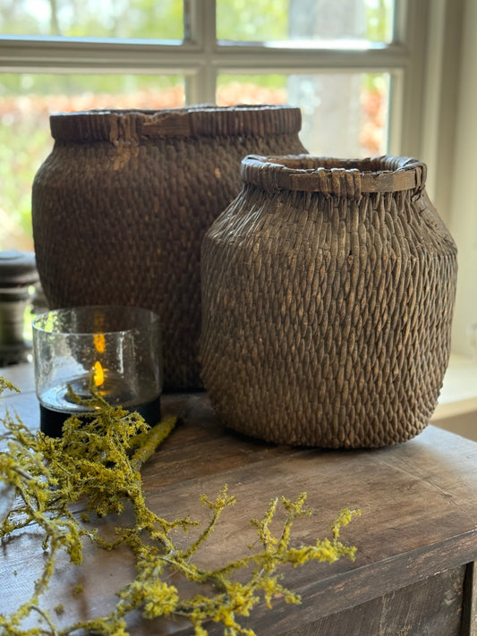 Authentieke Ovale Chinese Mand (rechter op de foto)