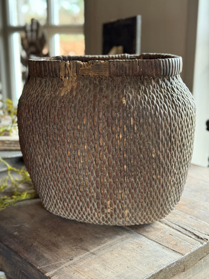 Authentieke Ovale Chinese Mand (linker op de foto)