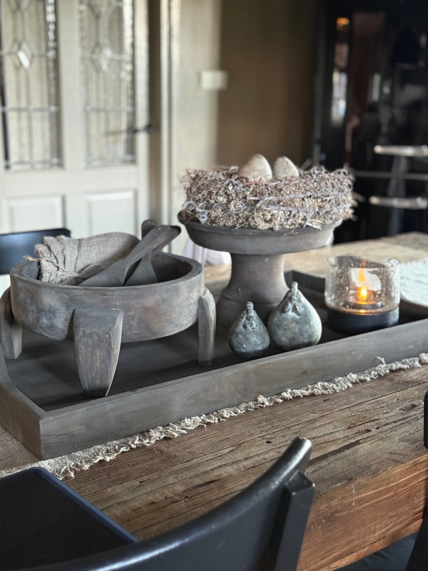 Tray on foot – greyed wood - available in 2 sizes