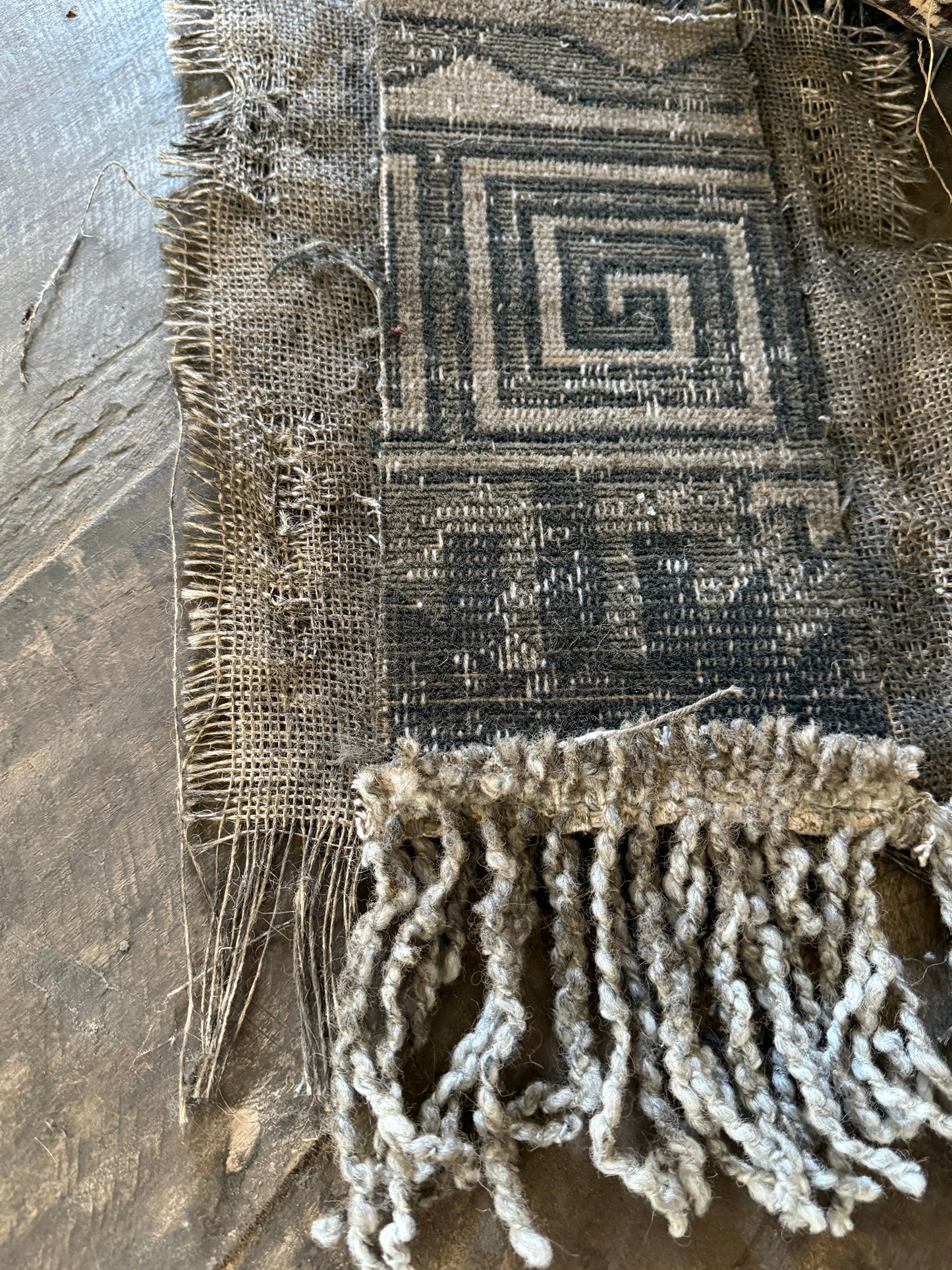 Granny's blanket, made by San7 (LH09)
