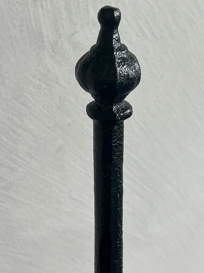 Schmiedeeiserner Küchenrollenhalter schwarz