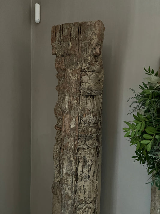 Pillar on standard 2 variants