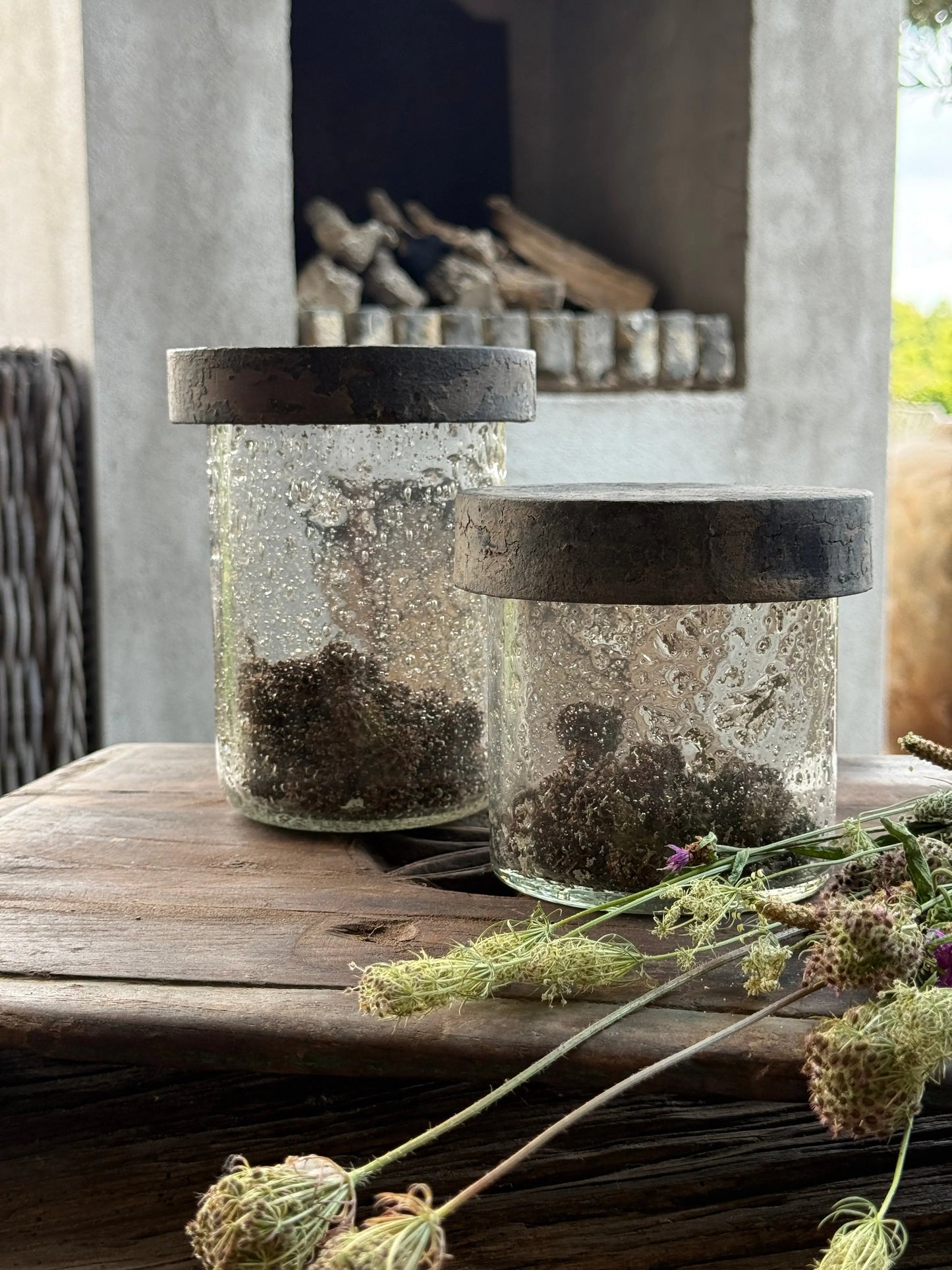 Glass jar/lantern with wooden crackle lid – Be Uniq