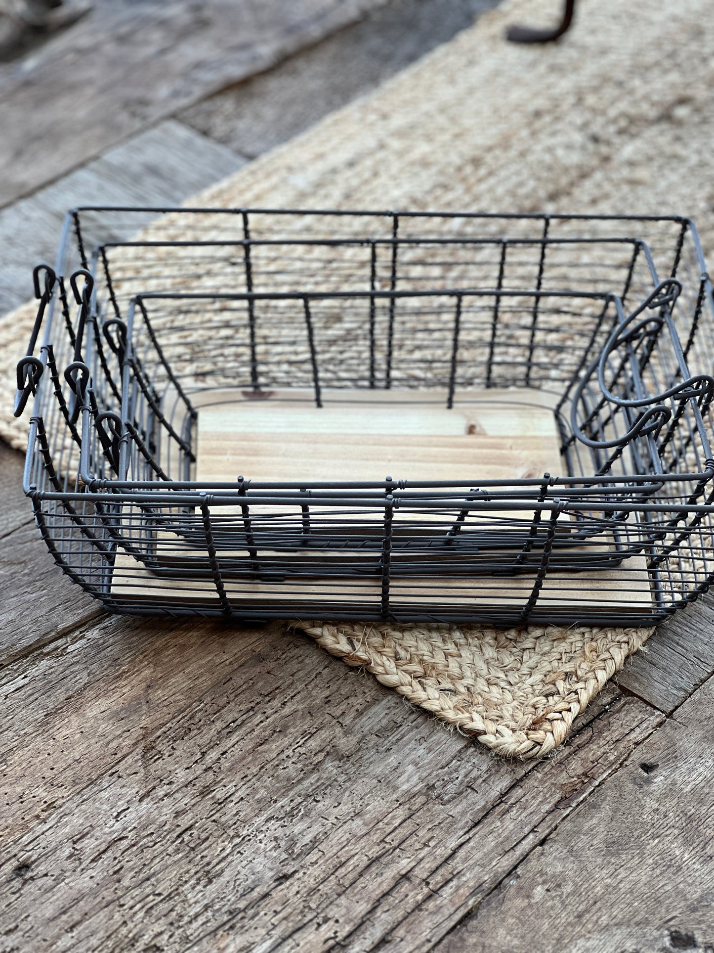 Wire baskets, set of 3 pieces